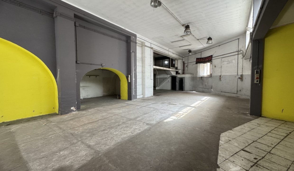 3 (Grande)